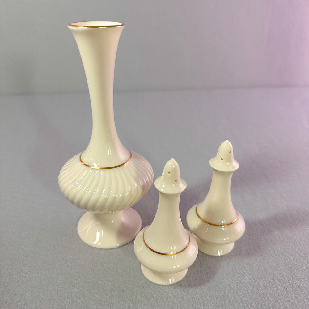 Lenox USA Regency Salt & Pepper Shakers & Coordinating Bud Vase with 24k Trim